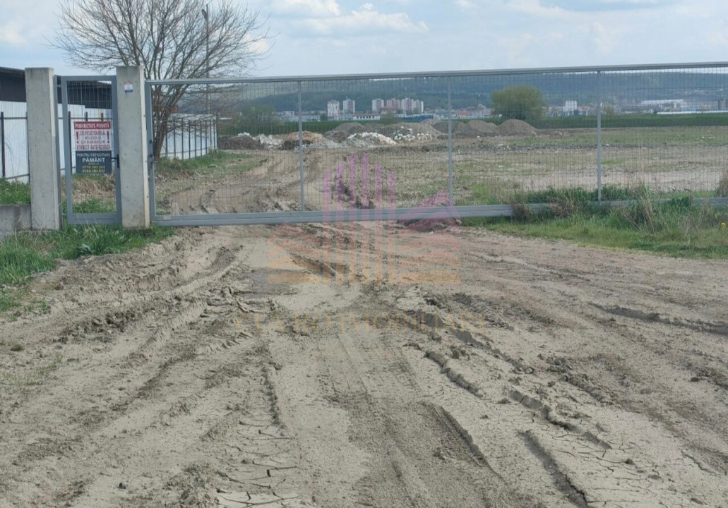 De vanzare teren in Sancraiu de Mures suprafata mare 