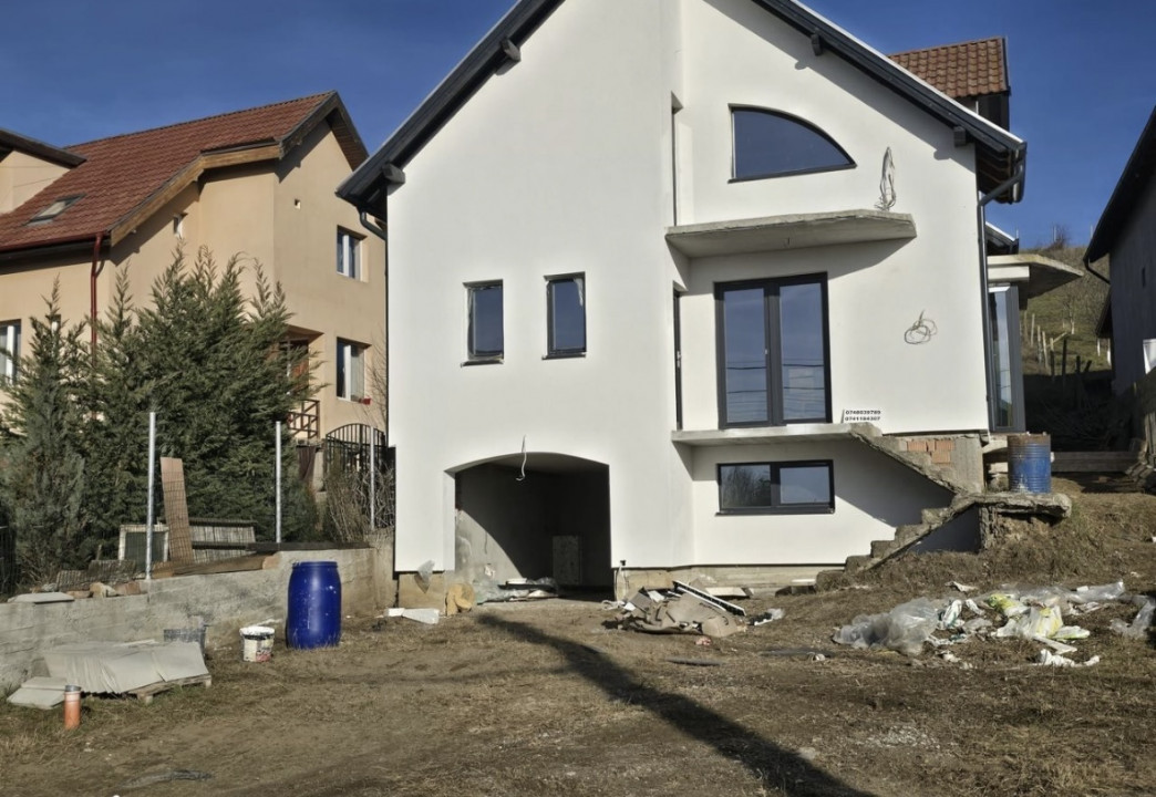 De vanzare casa in Sancrai