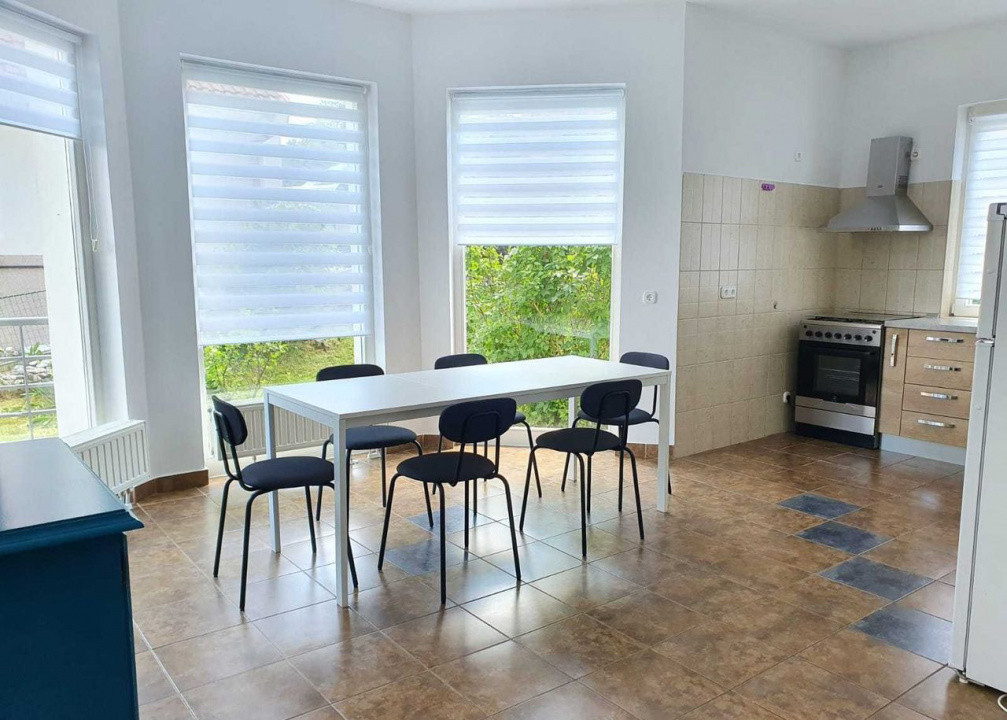 De vanzare Casa Livezeni