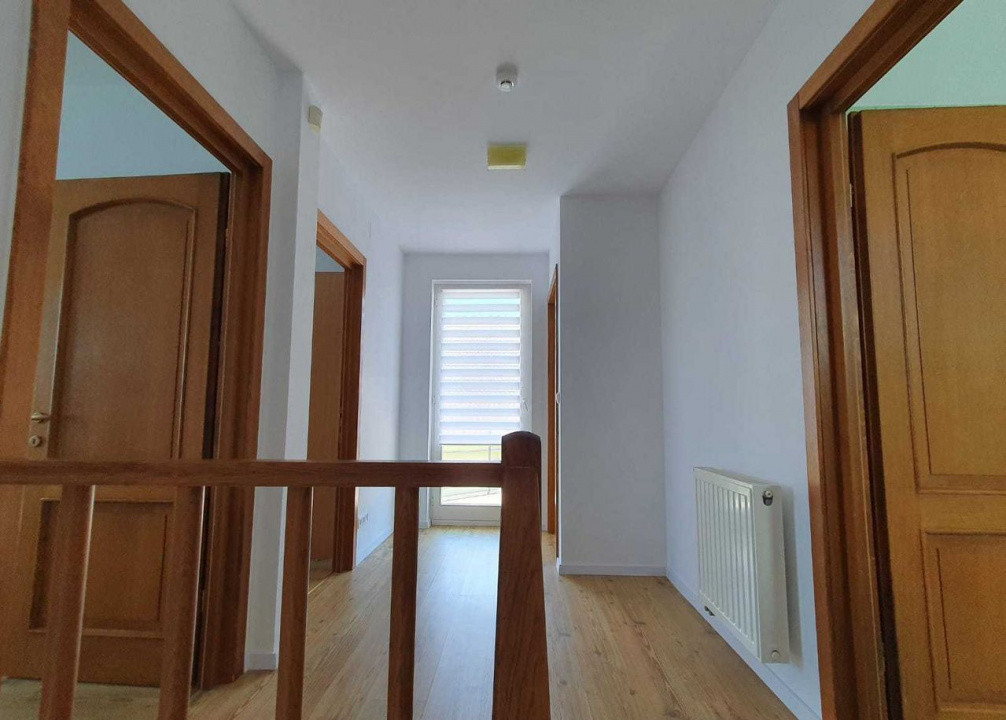 De vanzare Casa Livezeni