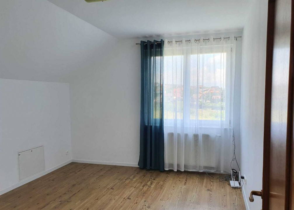 De vanzare Casa Livezeni