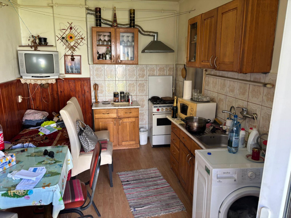 De vanzare Casa curte comuna aproape de centru 