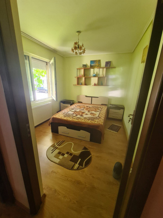 De vanzare Apartament 3 camere Ludus