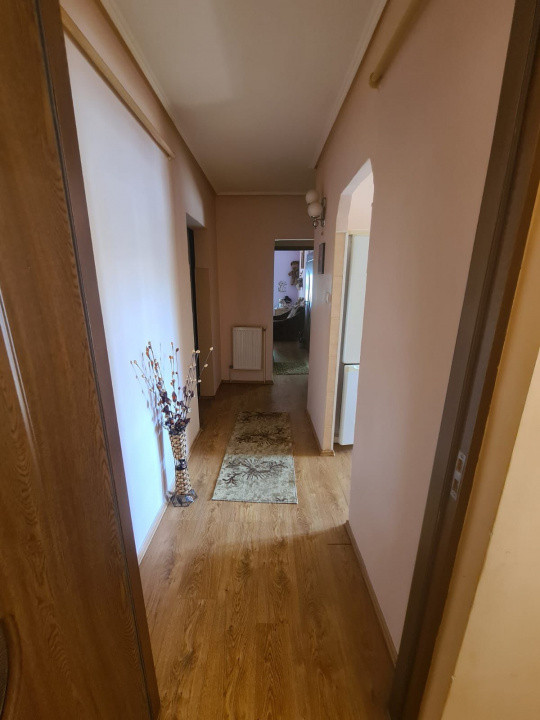 De vanzare Apartament 3 camere Ludus