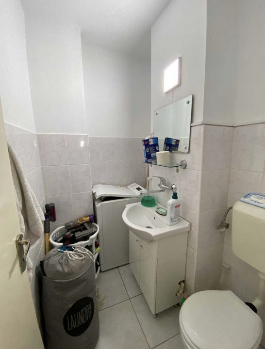 De inchiriat apartament 3 camere Pandurilor 