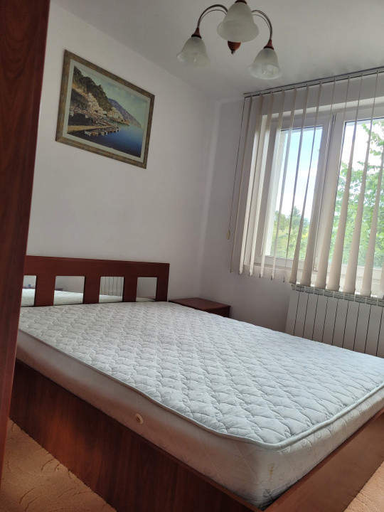 De inchiriat apartament 3 camere Tudor 