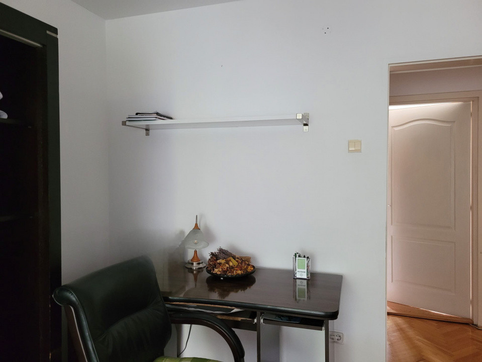De inchiriat apartament 3 camere Tudor 