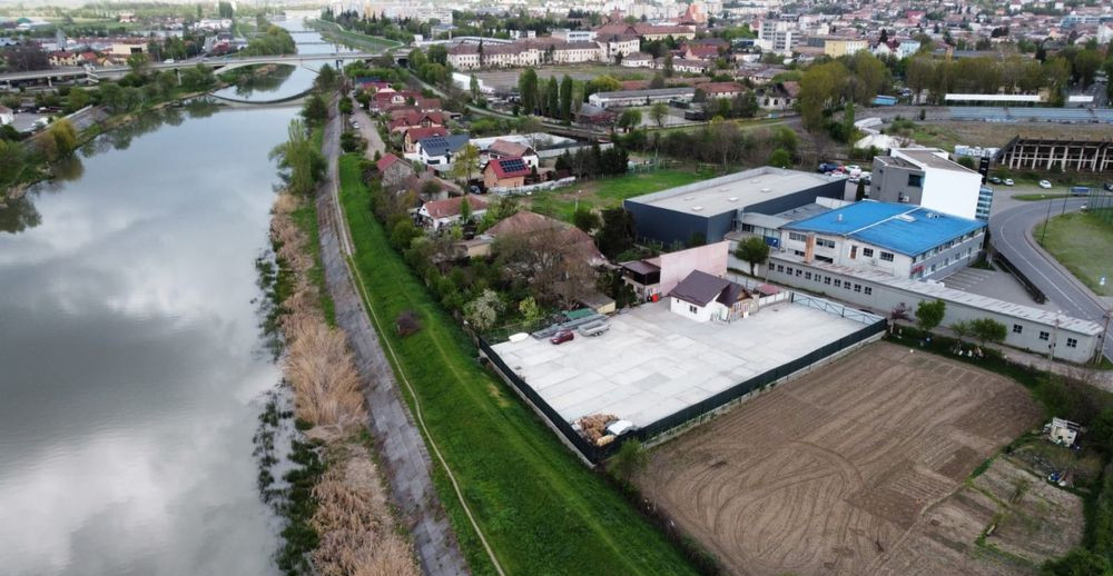 Casa cu teren 1700m2 pe str Insulei Targu Mures