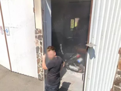 Garaj mare de închiriere zona Diego