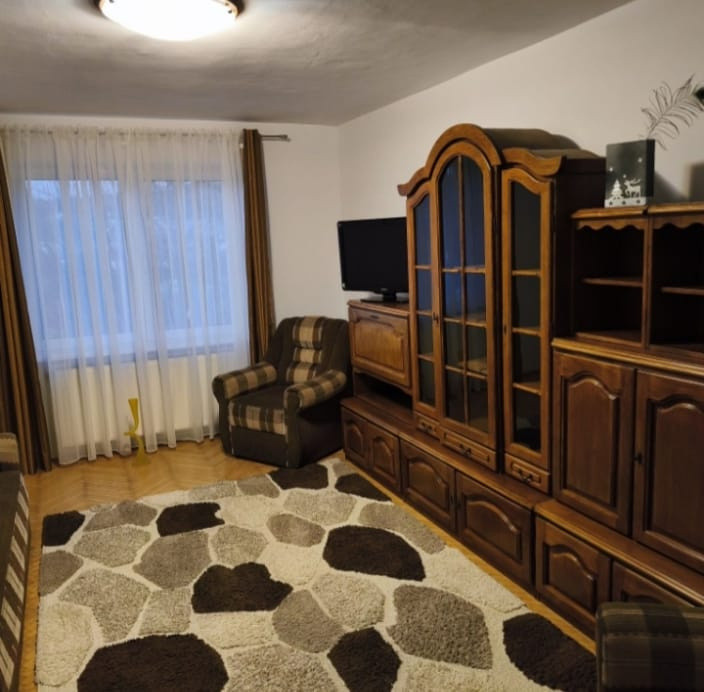 De inchiriat apartament cu 2 camere Bul. Pandurilor[Farcas Dumitrita-0750407511]
