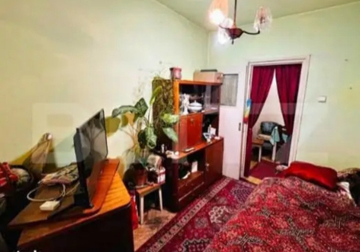 Apartament 2 camere, etaj 4/4 Mureseni ( Vass Kinga-0750259209)