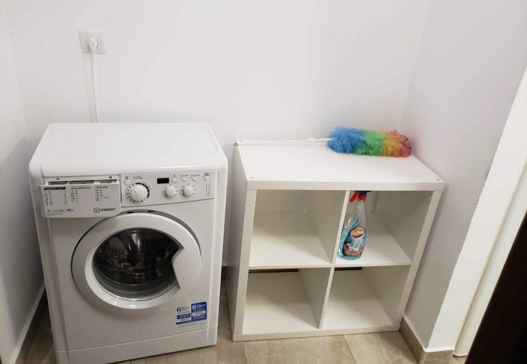 De închiriat: Apartament 2 camere – Zona UMF /Spitalul Județean (Str. Argeșului)