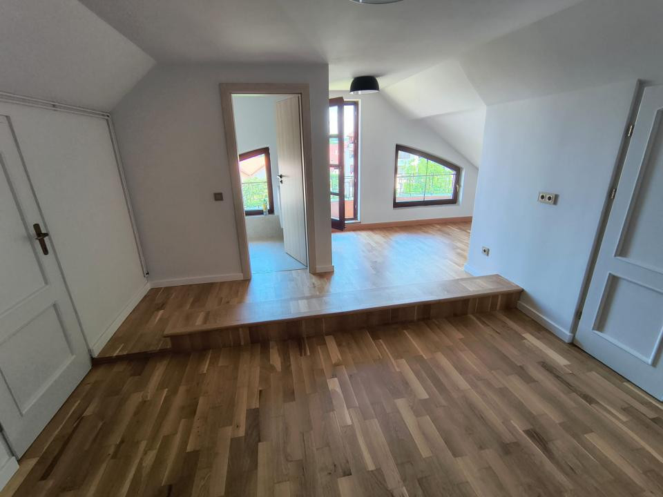 De Inchiriat casa / clinica zona Platoul Cornesti 