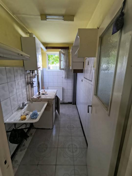 Apartament 2 camere Dambu pietros la parter 