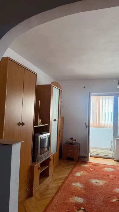 De închiriat Garsoniera zonă cenrală [Gyerko Zita - 0750259209]