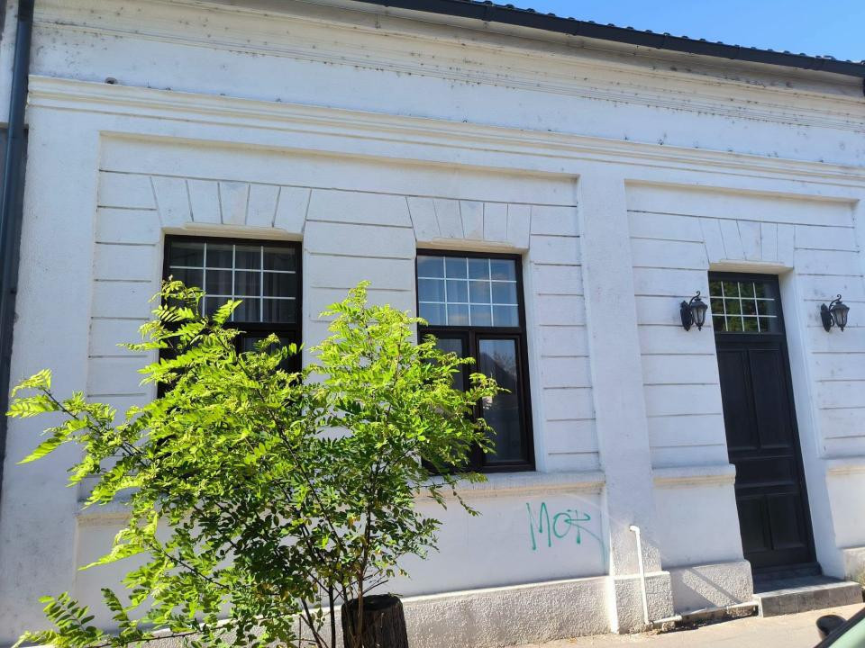 Spațiu comercial / cabinet / birouri – 56 mp, Zona Centrală