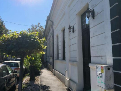 Spațiu comercial / cabinet / birouri – 56 mp, Zona Centrală