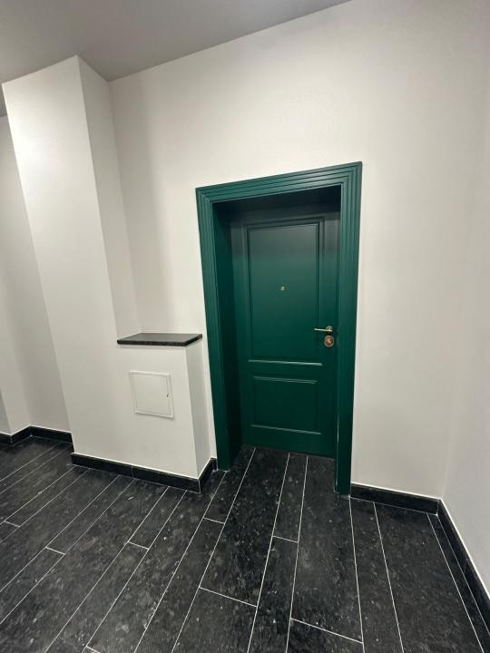 APARTAMENT 3 CAMERE ( MELISA 0750407511)