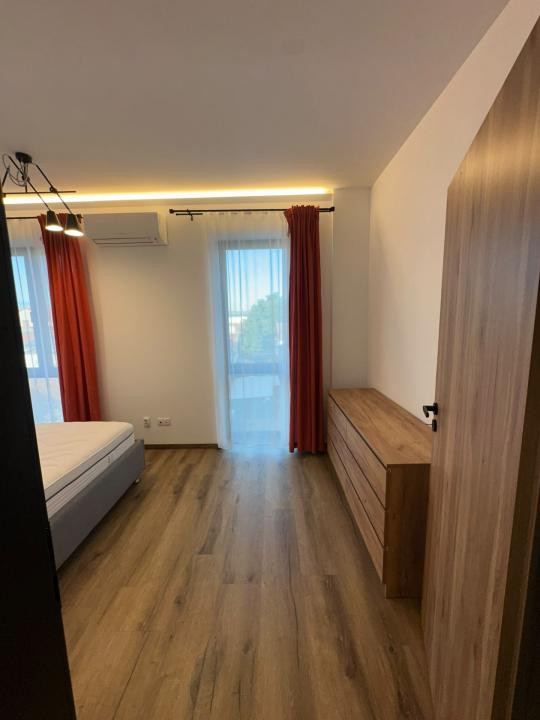 APARTAMENT 3 CAMERE ( MELISA 0750407511)