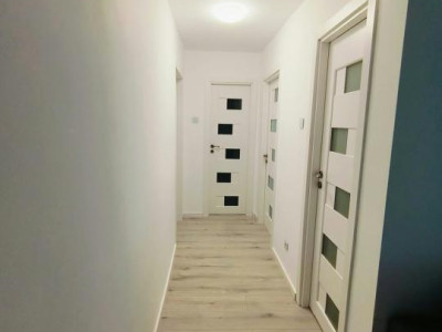 APARTAMENT 3 CAMERE ( 0750407511-MELISA)