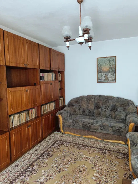 De închiriat apartament 2 camere, zona Dacia [Gyerko Zita - 0750259209]