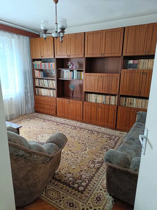 De închiriat apartament 2 camere, zona Dacia [Gyerko Zita - 0750259209]