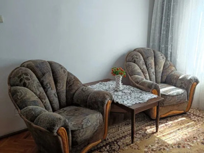 De închiriat apartament 2 camere, zona Dacia [Gyerko Zita - 0750259209]