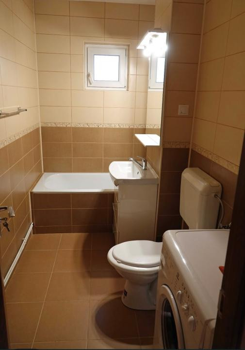 APARTAMENT 2 CAMERE+BALCON 22 DECEMBRIE 1989 (BIANCA-0750203100)