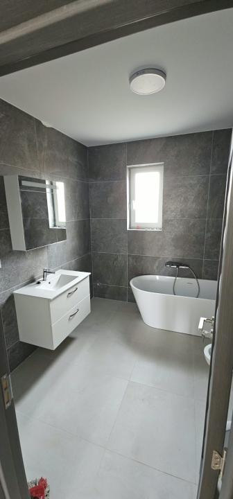 De închiriat casă finisată nouă- Zona Unirii (Gyerko Zita 0750259209)