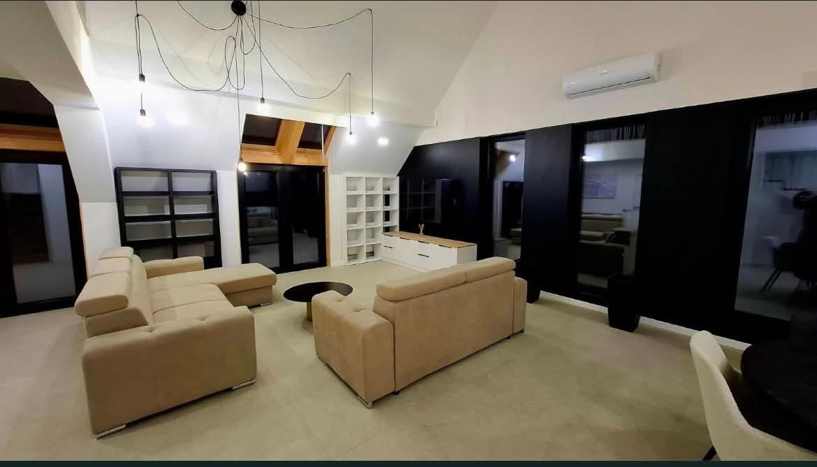 Penthouse De Vanzare (Melisa-0750407511)