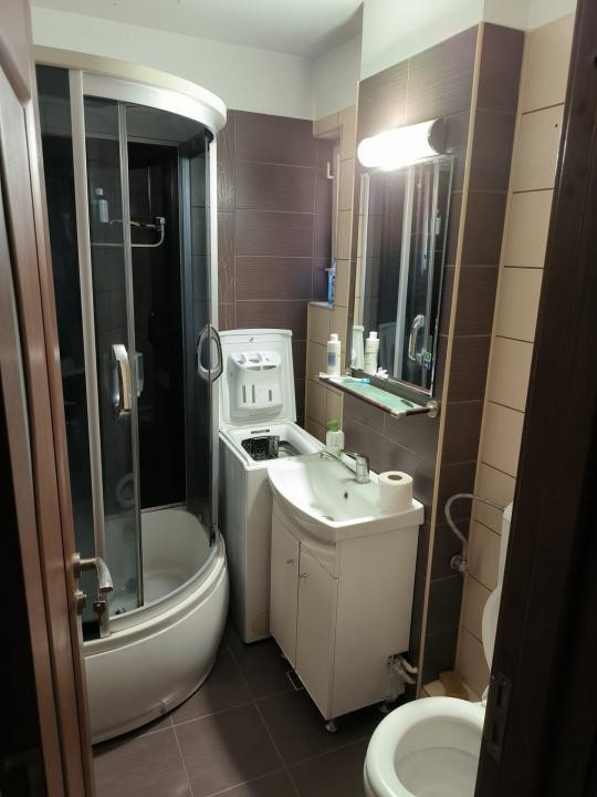 Apartament 3 camere Dambu 