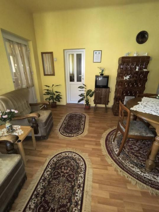 🏡CASĂ DE VÂNZARE + 10 ARII TEREN (0750203100)