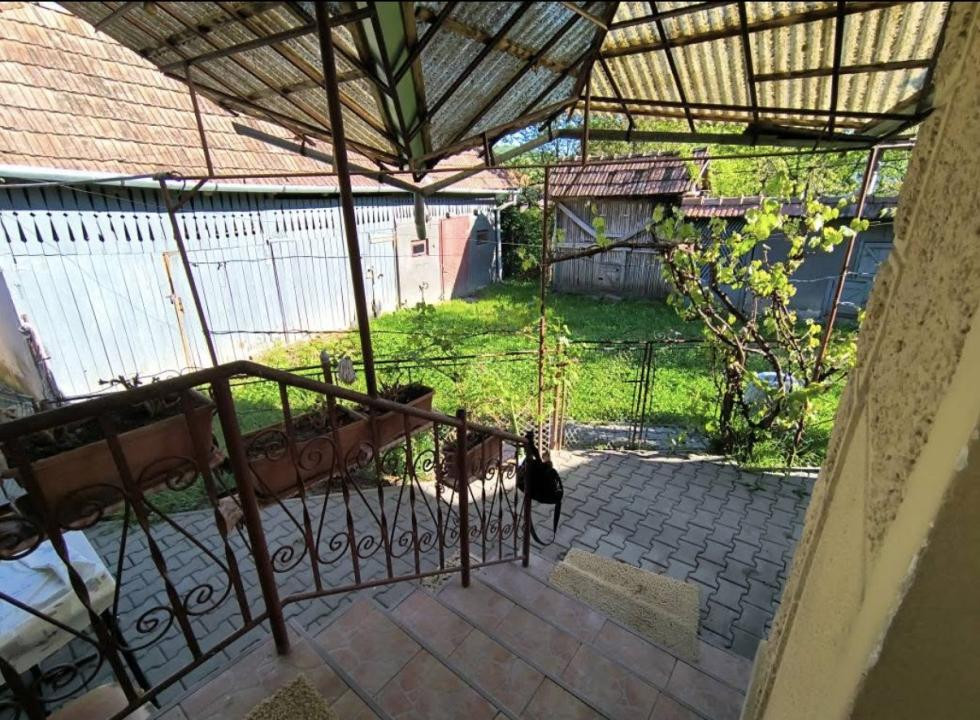 🏡CASĂ DE VÂNZARE + 10 ARII TEREN (0750203100)