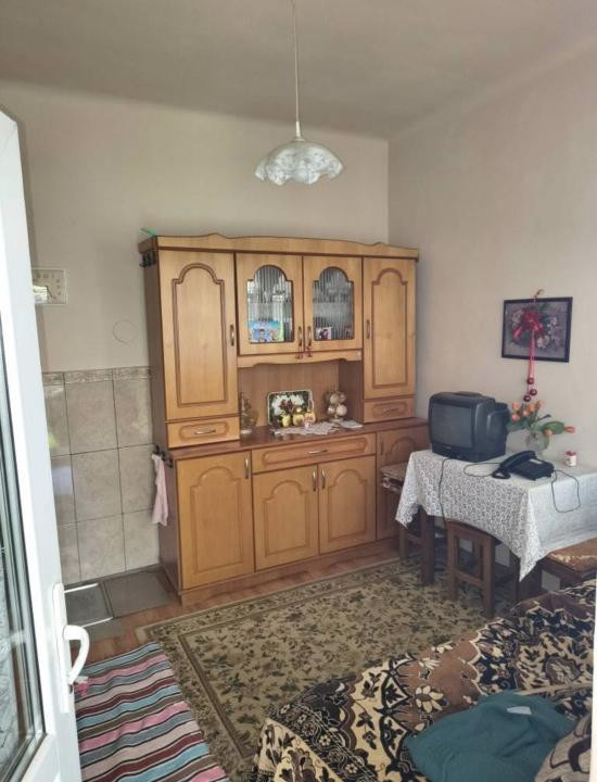 🏡CASĂ DE VÂNZARE + 10 ARII TEREN (0750203100)
