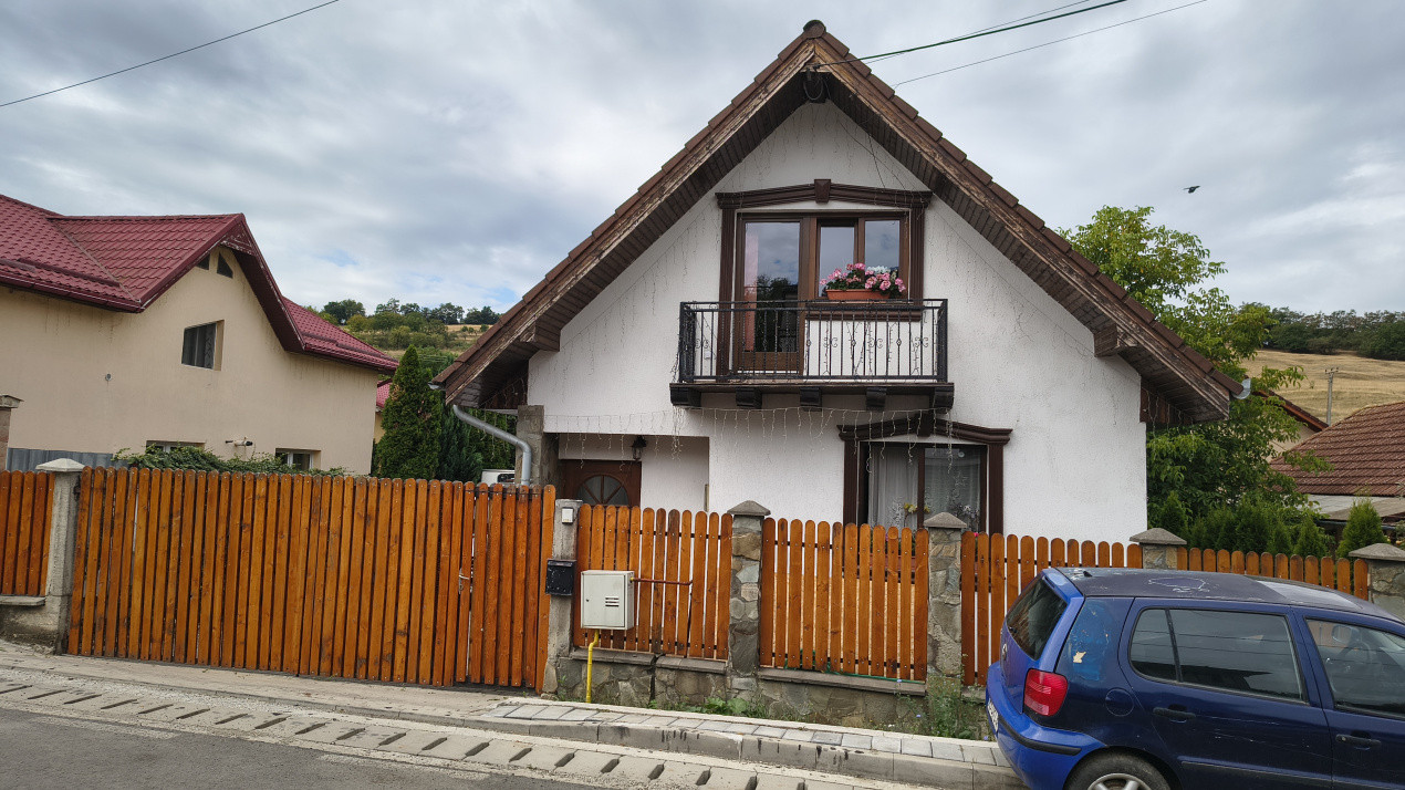 De vanzare casa in zona Dambu Pietros