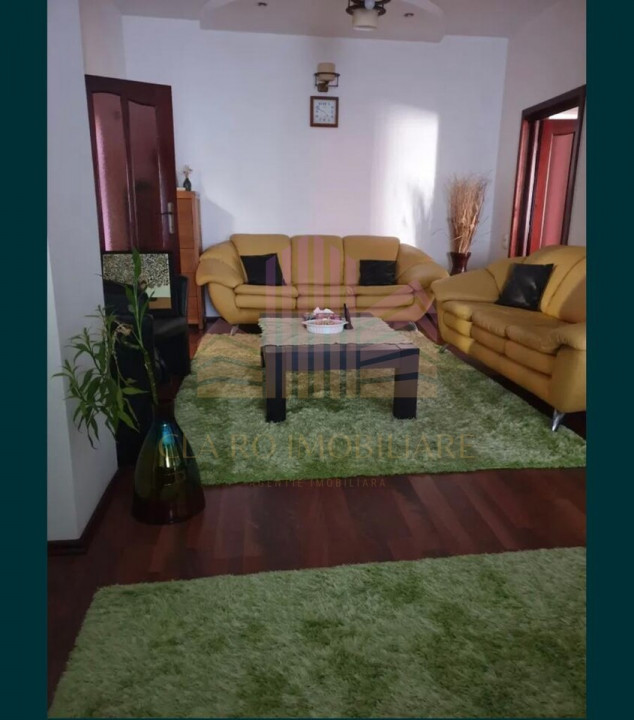 De vanzare casa zona Platoul Cornesti 
