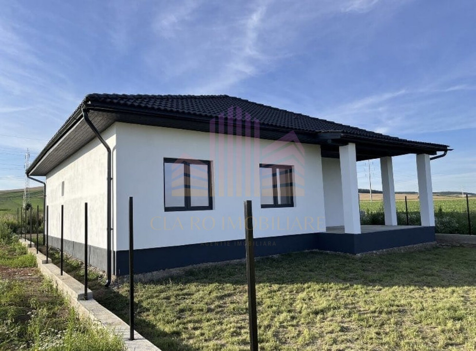 De vanzare casa semifinisata strada fagului Nazna, Mures