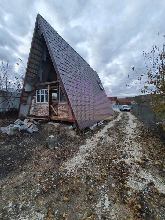 De vanzare casa A-frame in Santana de Mures, Mures