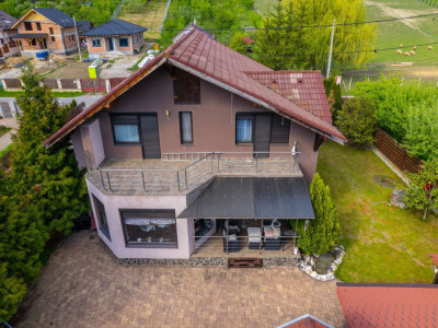 De vanzare 5 camere in Corunca Valea Iubirii, Mures 