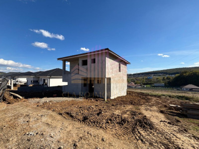 De vanzare casa nou construita semifinisata Corunca, Mures