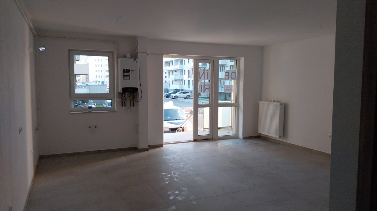 De inchiriat spatiu comercial Maurer