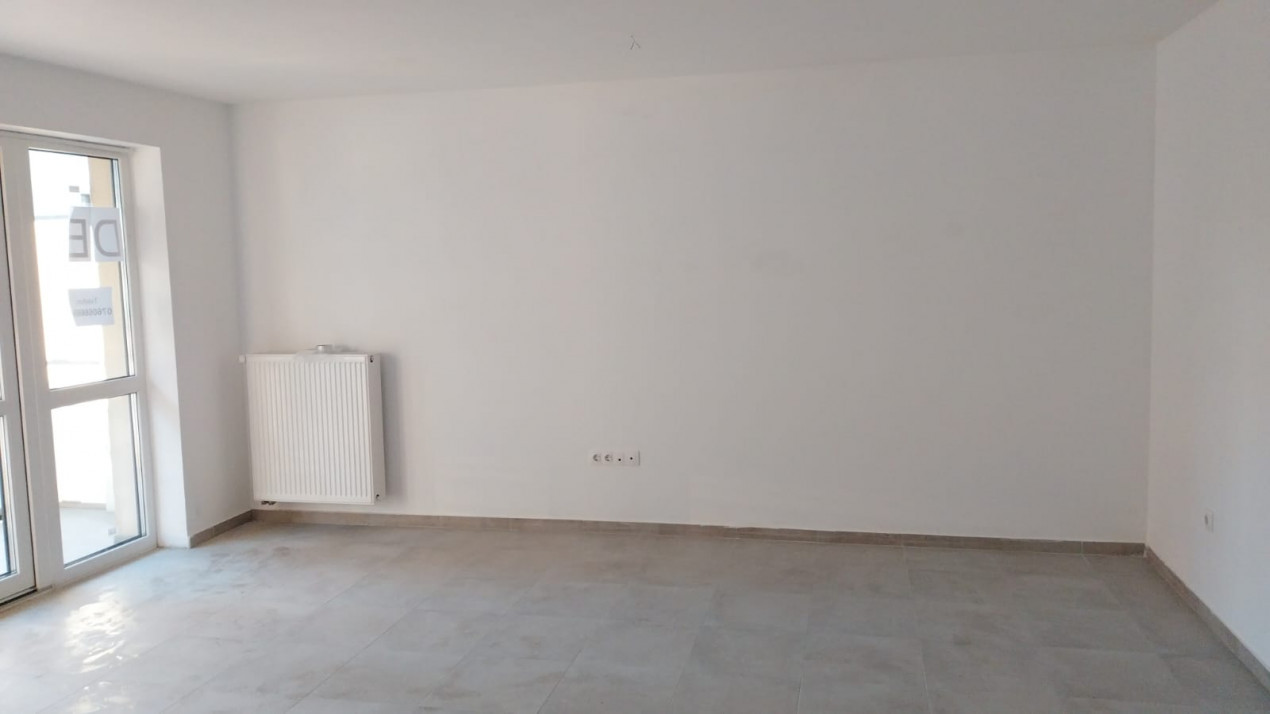 De inchiriat spatiu comercial Maurer