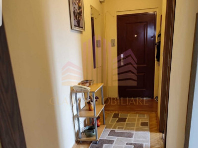 De vanzare apartament cu 2 camere zona Unirii,str. Gh Pop Basesti