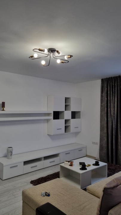 De inchiriat apartament 2 camere Maurer tip penthouse