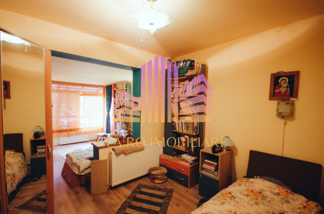 De vanzare Apartament 4 camere cu spatiu comercial Unirii, Targu Mures