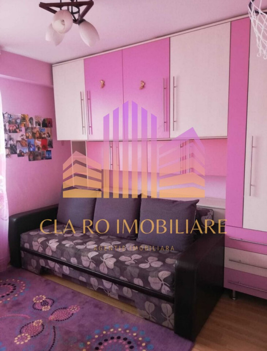 De vanzare Apartament cu 3 camere, Tudor strada Infratirii Targu Mures, Mures