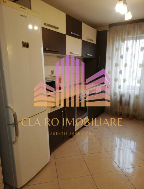 De vanzare Apartament cu 3 camere, Tudor strada Infratirii Targu Mures, Mures