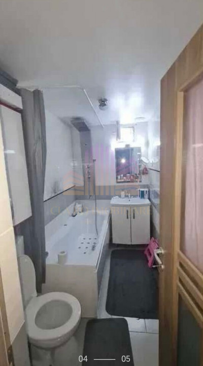 De vanzare apartament cu 3 camere zona Tudor Vladimirescu Targu Mures