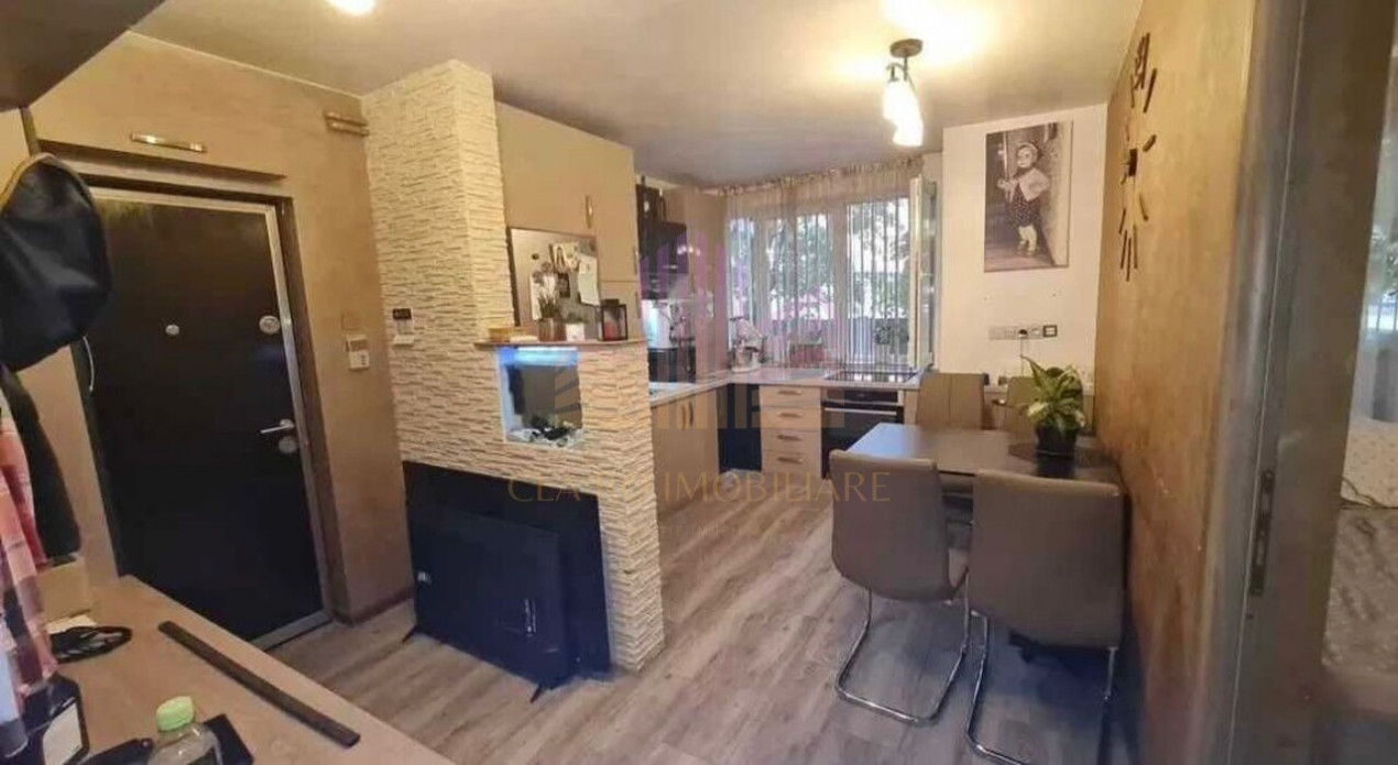 De vanzare apartament cu 3 camere zona Tudor Vladimirescu Targu Mures